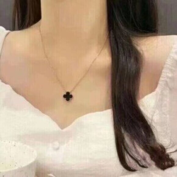 AuthenticVan Cleef & Arpels Necklace - Picture 3 of 7